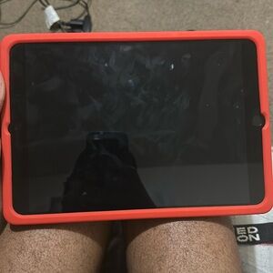 I have too many electronics 😂